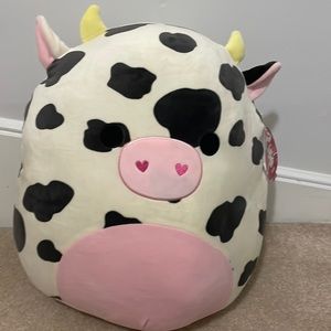 Squishmallow Colin the Cow Valentines Day 2024, new with tags.